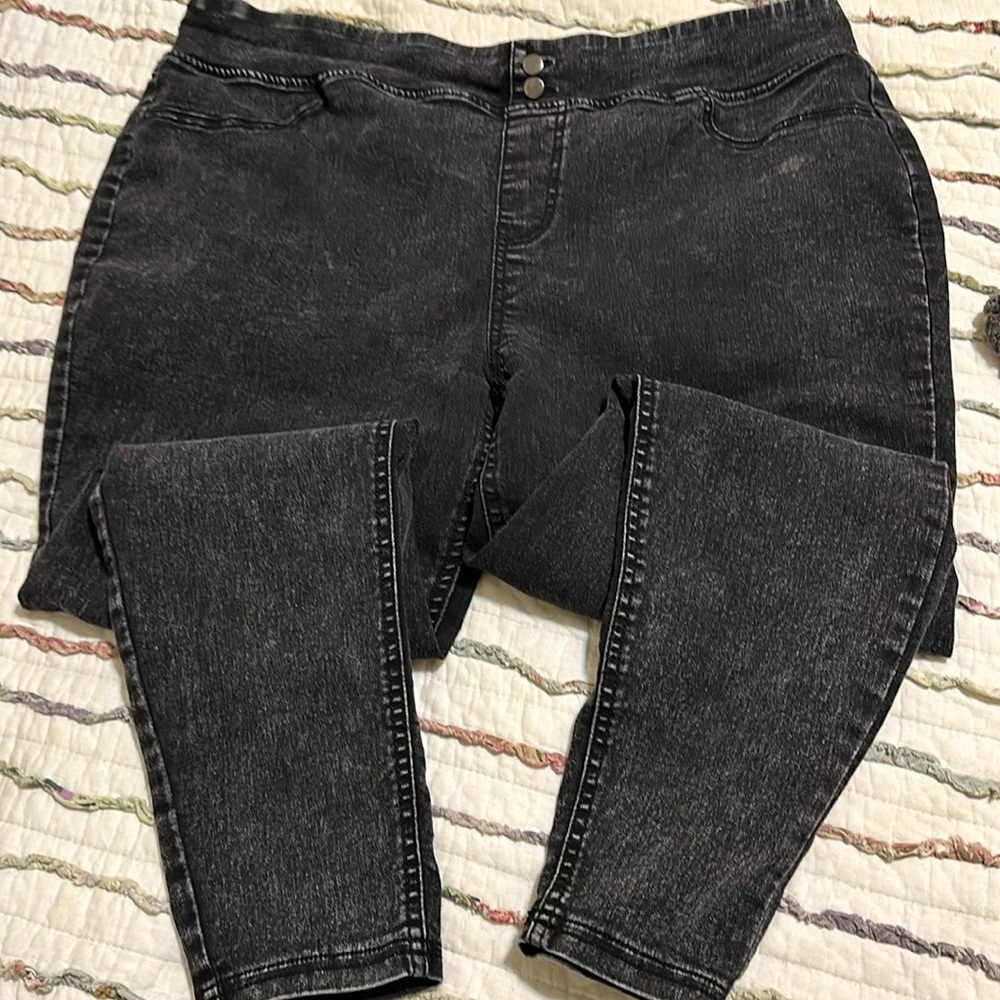 Women’s jeans - pull on sz 16W-18W